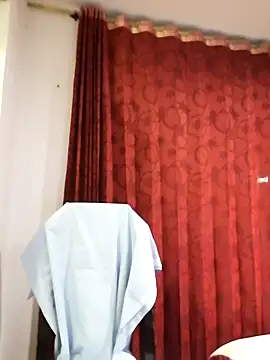 Snapshot of Daliz_Leon chatting on October 12, 2025, 1:37 am Daliz Leon online show from October 12, 2025, 1:37 am