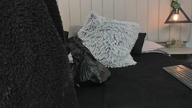 Snapshot of CandyGomez chatting on September 28, 2025, 4:51 am CandyGomez online show from September 28, 2025, 4:51 am