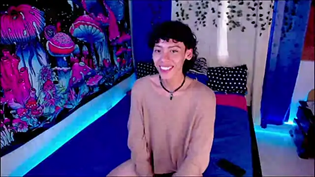 Snapshot of Thedoll_ethan7 chatting on April 15, 2026, 10:43 pm Thedoll ethan7 online show from April 15, 2026, 10:43 pm