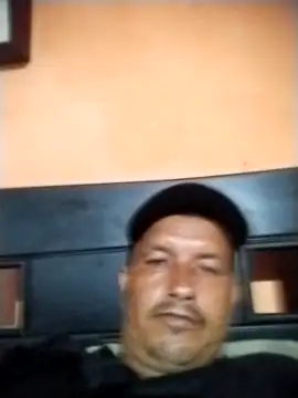 colombiano198720 online show from November 19, 2025, 11:21 am