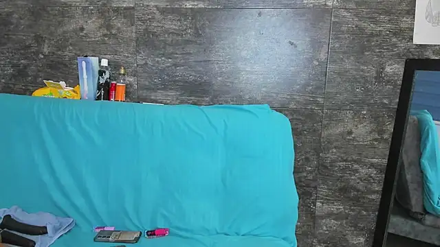 oriana olsen online show from February 5, 2026, 2:16 am