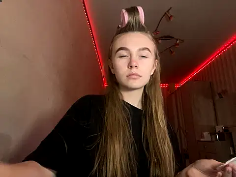 bellameow88 online show from September 25, 2025, 11:03 am