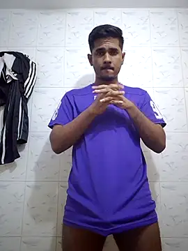 Snapshot of SHUVOK07 chatting on November 1, 2025, 9:17 pm SHUVOK07 online show from November 1, 2025, 9:17 pm