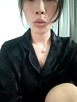 Snapshot of Ly-ny chatting on September 29, 2025, 7:02 am Ly-ny online show from September 29, 2025, 7:02 am