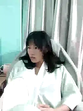 Snapshot of Ly-ny chatting on October 23, 2025, 7:18 am Ly-ny online show from October 23, 2025, 7:18 am