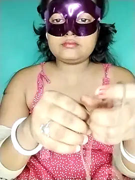 Snapshot of mimi87hoty chatting on September 28, 2025, 11:32 pm mimi87hoty online show from September 28, 2025, 11:32 pm