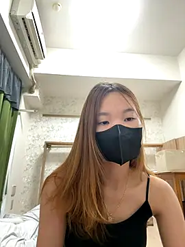 Tientien06 online show from September 10, 2025, 3:17 am