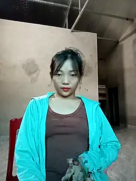 Ananine online show from October 17, 2025, 11:29 pm