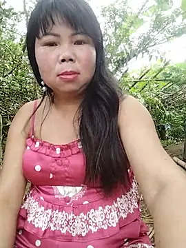 Snapshot of lusy-00 chatting on June 24, 2026, 12:09 am lusy-00 online show from June 24, 2026, 12:09 am