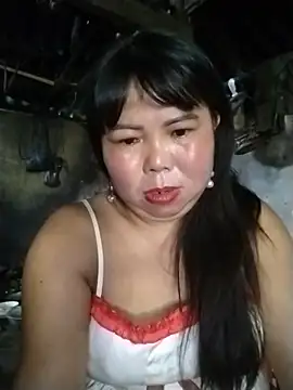 Snapshot of lusy-00 chatting on June 25, 2026, 5:12 am lusy-00 online show from June 25, 2026, 5:12 am