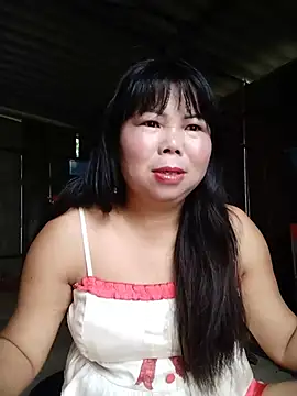 Snapshot of lusy-00 chatting on June 26, 2026, 1:54 am lusy-00 online show from June 26, 2026, 1:54 am