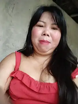 Snapshot of lusy-00 chatting on August 6, 2026, 12:29 pm lusy-00 online show from August 6, 2026, 12:29 pm