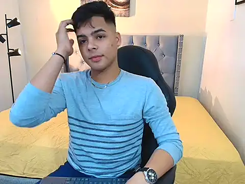 Snapshot of stewart_mateo_ chatting on September 24, 2025, 2:37 am stewart mateo online show from September 24, 2025, 2:37 am