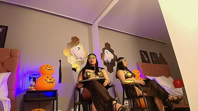 MistressScarlet LS online show from October 16, 2025, 1:12 pm