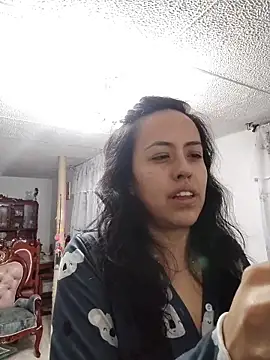 Queen Ashly online show from May 12, 2026, 2:41 am