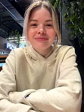 SMELLSEX online show from October 27, 2025, 6:23 pm