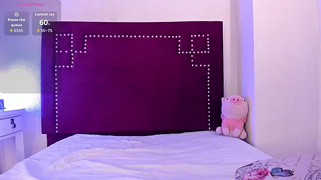 sweetabbey online show from February 3, 2026, 3:37 am