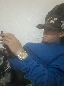 Loquendo2201 online show from October 11, 2025, 3:39 am