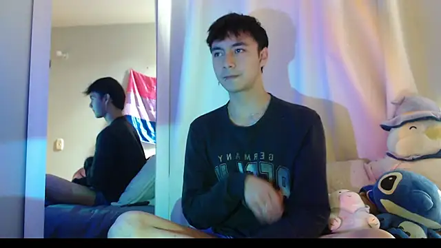 Noah Blaze online show from November 3, 2025, 6:42 pm