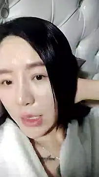 jenny-7890 online show from September 10, 2025, 11:32 am