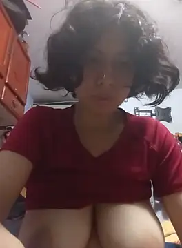 Snapshot of Syndel23 chatting on September 23, 2025, 2:47 am Syndel23 online show from September 23, 2025, 2:47 am