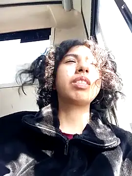 Syndel23 online show from December 21, 2025, 9:33 pm