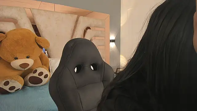 BellaBoobs  online show from June 16, 2026, 8:00 pm