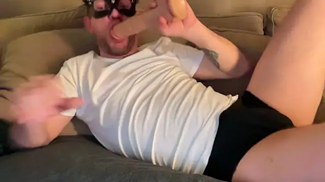 Snapshot of Rimvideo chatting on March 13, 2026, 10:38 pm Rimvideo online show from March 13, 2026, 10:38 pm