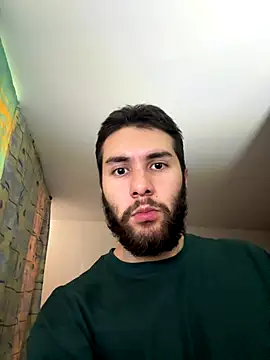 Snapshot of Diicaprio69 chatting on September 28, 2025, 9:31 pm Diicaprio69 online show from September 28, 2025, 9:31 pm