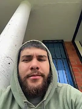 Snapshot of Diicaprio69 chatting on October 25, 2025, 8:03 pm Diicaprio69 online show from October 25, 2025, 8:03 pm