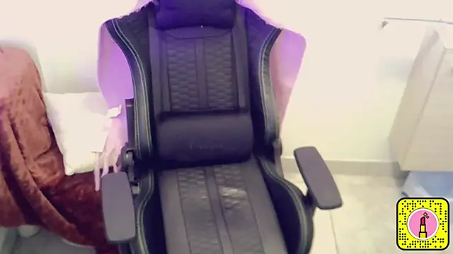 Morgane818181 online show from December 13, 2025, 10:48 pm