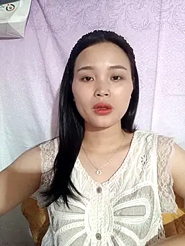 Lili lovely online show from September 24, 2025, 7:12 am