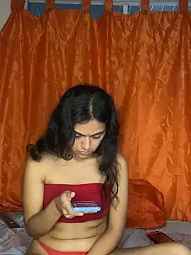 Nezuko-uWux online show from November 16, 2025, 8:42 am