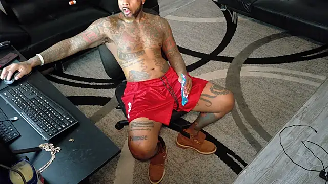 Snapshot of SLANGONDEMHOES chatting on September 23, 2025, 8:01 pm SLANGONDEMHOES online show from September 23, 2025, 8:01 pm