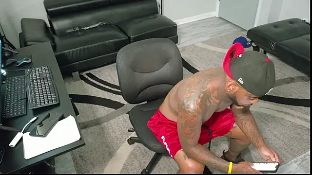 Snapshot of SLANGONDEMHOES chatting on October 13, 2025, 4:07 pm SLANGONDEMHOES online show from October 13, 2025, 4:07 pm