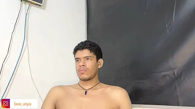 jonhsebastiann online show from July 11, 2026, 8:17 am