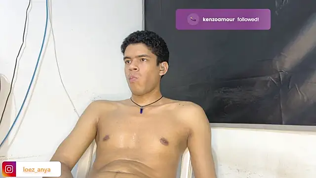 jonhsebastiann online show from July 15, 2026, 8:41 am