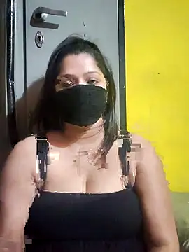 Snapshot of Hottie_couple69 chatting on November 8, 2025, 4:51 pm Hottie couple69 online show from November 8, 2025, 4:51 pm