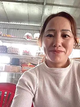 Snapshot of Fienjr chatting on February 18, 2026, 12:50 am Fienjr online show from February 18, 2026, 12:50 am