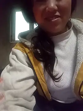 Snapshot of Fienjr chatting on February 19, 2026, 1:23 am Fienjr online show from February 19, 2026, 1:23 am