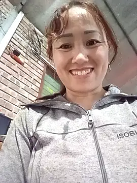 Snapshot of Fienjr chatting on March 22, 2026, 11:13 am Fienjr online show from March 22, 2026, 11:13 am