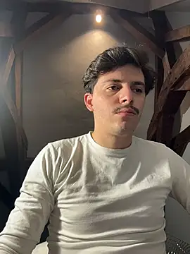 Snapshot of dock_75 chatting on November 13, 2025, 4:06 pm dock 75 online show from November 13, 2025, 4:06 pm