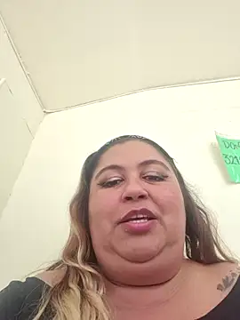 Snapshot of curvy_diva_ chatting on September 23, 2025, 9:51 pm curvy diva  online show from September 23, 2025, 9:51 pm