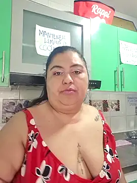 Snapshot of curvy_diva_ chatting on September 28, 2025, 11:59 am curvy diva  online show from September 28, 2025, 11:59 am