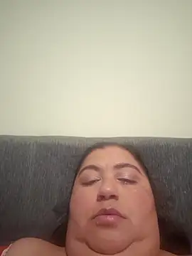 Snapshot of curvy_diva_ chatting on September 29, 2025, 1:55 am curvy diva  online show from September 29, 2025, 1:55 am