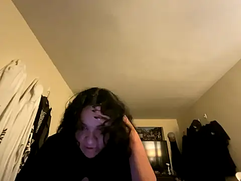Prettyghost 666 online show from September 15, 2025, 6:02 am