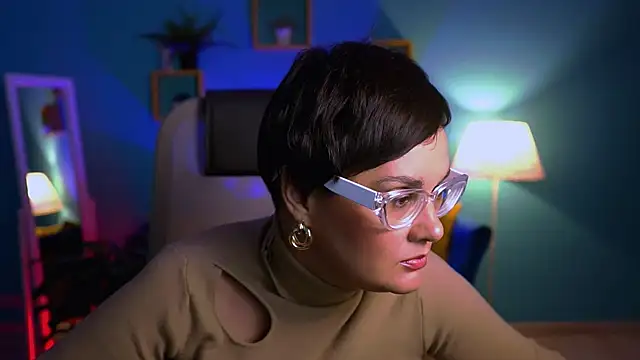 LauraDavidsons online show from October 19, 2025, 4:29 pm