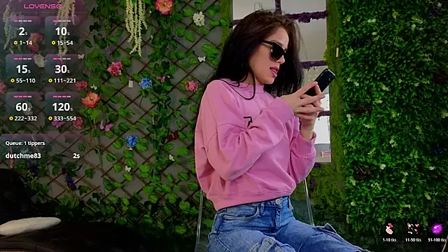 Snapshot of baby_nyco chatting on October 19, 2025, 3:23 pm baby nyco online show from October 19, 2025, 3:23 pm