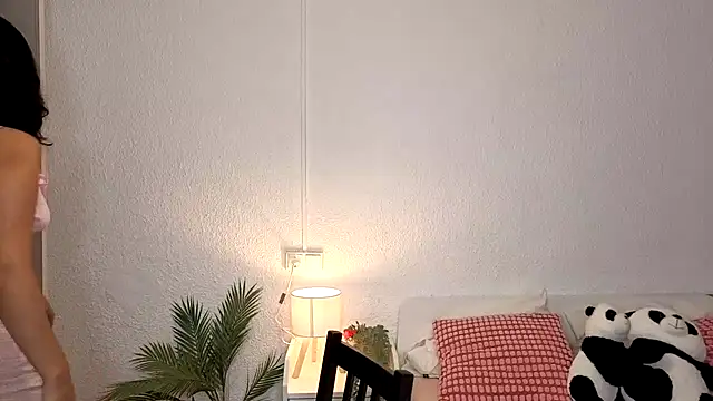 Snapshot of lillypanda chatting on October 6, 2025, 7:00 pm lillypanda online show from October 6, 2025, 7:00 pm