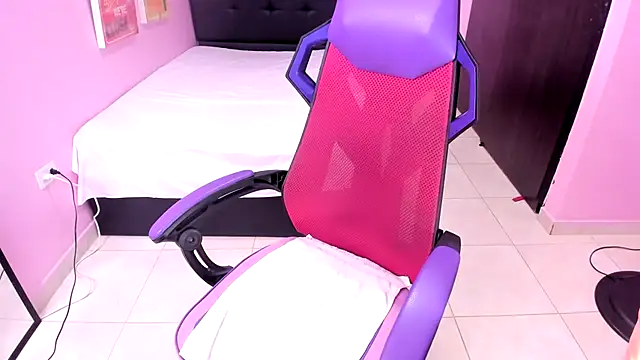 kitty doll squirt online show from September 16, 2025, 11:55 am